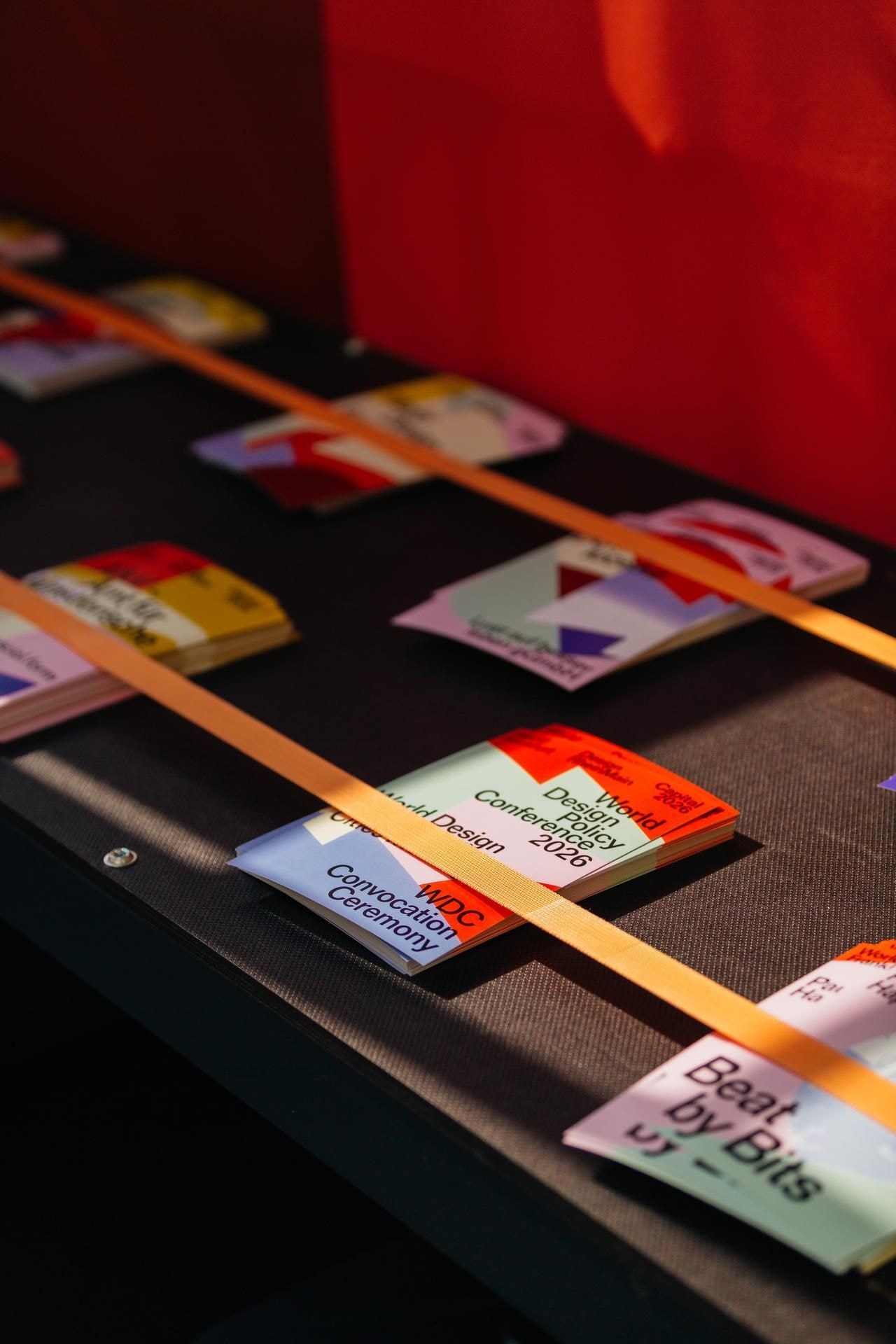 Material von WDC 2026 liegt am Werkstattwagen