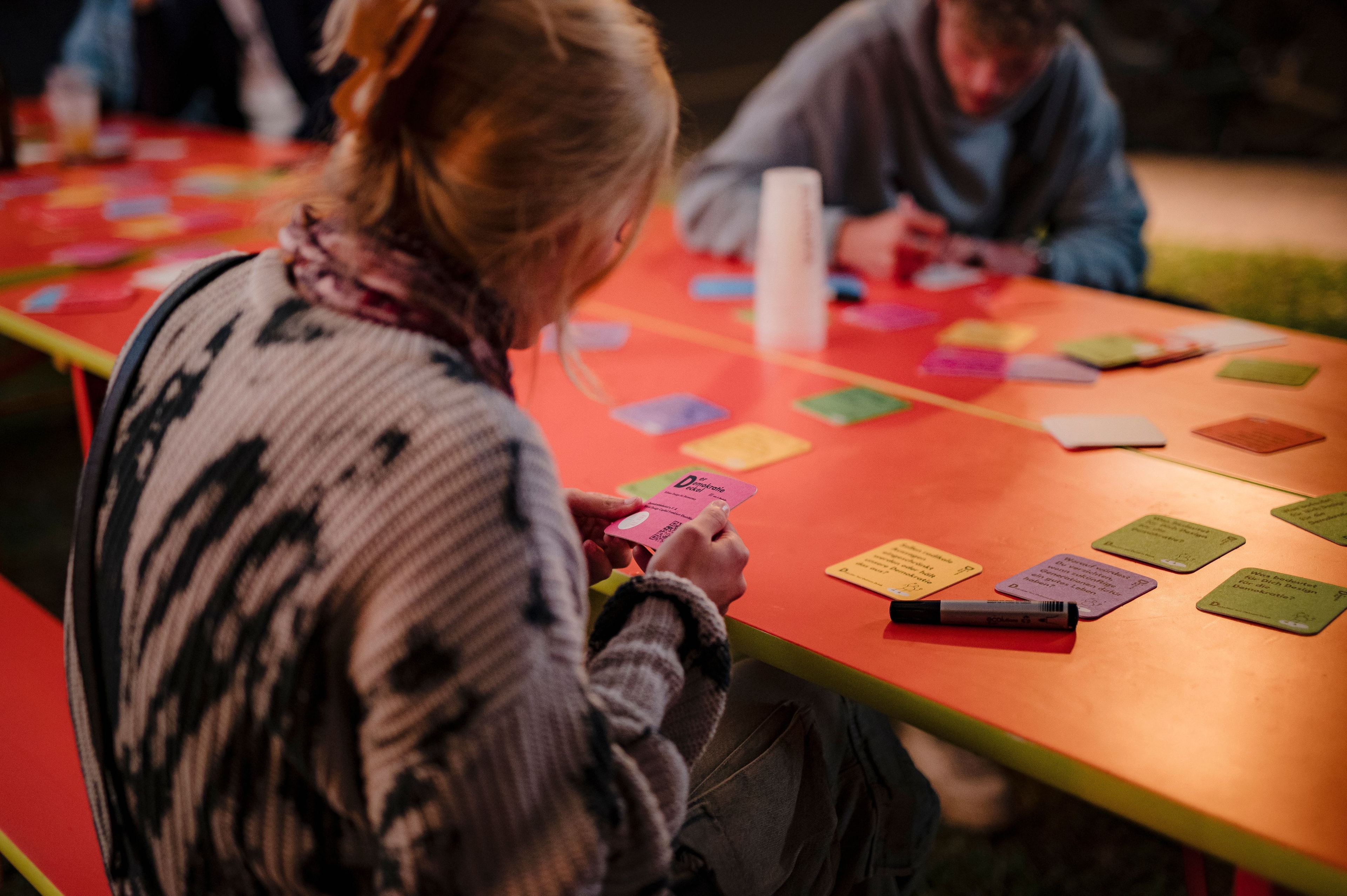 Foto eines Workshops beim WDC-Werkstattwagen auf dem Welterbefest Darmstadt